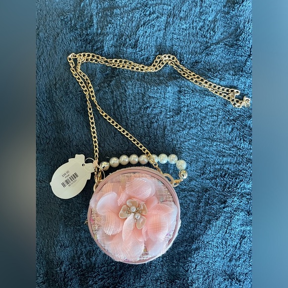 NWT little girls’ flower purse - Picture 1 of 4